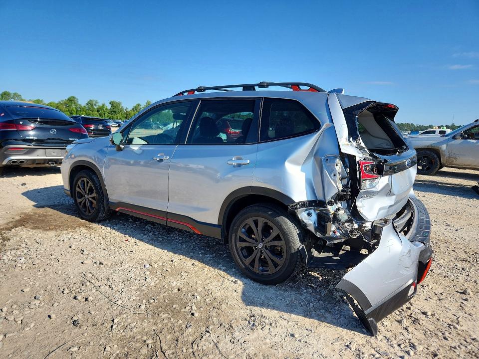 2021 Subaru Forester VIN JF2SKARC0MH499218 COPART salvage auction — REAR END, Tx - Salvage Vehicle Title, sold $5,000 on 2026-07-17 (photo 2)