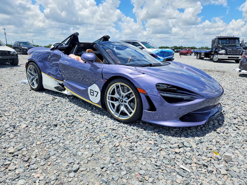 2024 Mclaren 750s VIN SBM14BCA7RW007540 COPART salvage auction — SIDE, Fl - Cert Of Title Slvg Rebuildable, sold $5,200 on 2026-07-21 (photo 4)