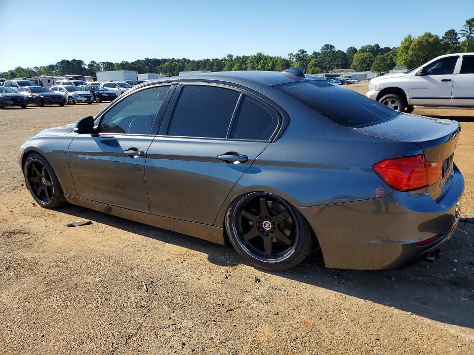 2015 BMW 3er VIN WBA3A5G5XFNS83511 COPART salvage auction — FRONT END, Tx - Salvage Vehicle Title, sold $525 on 2026-07-27 (photo 2)
