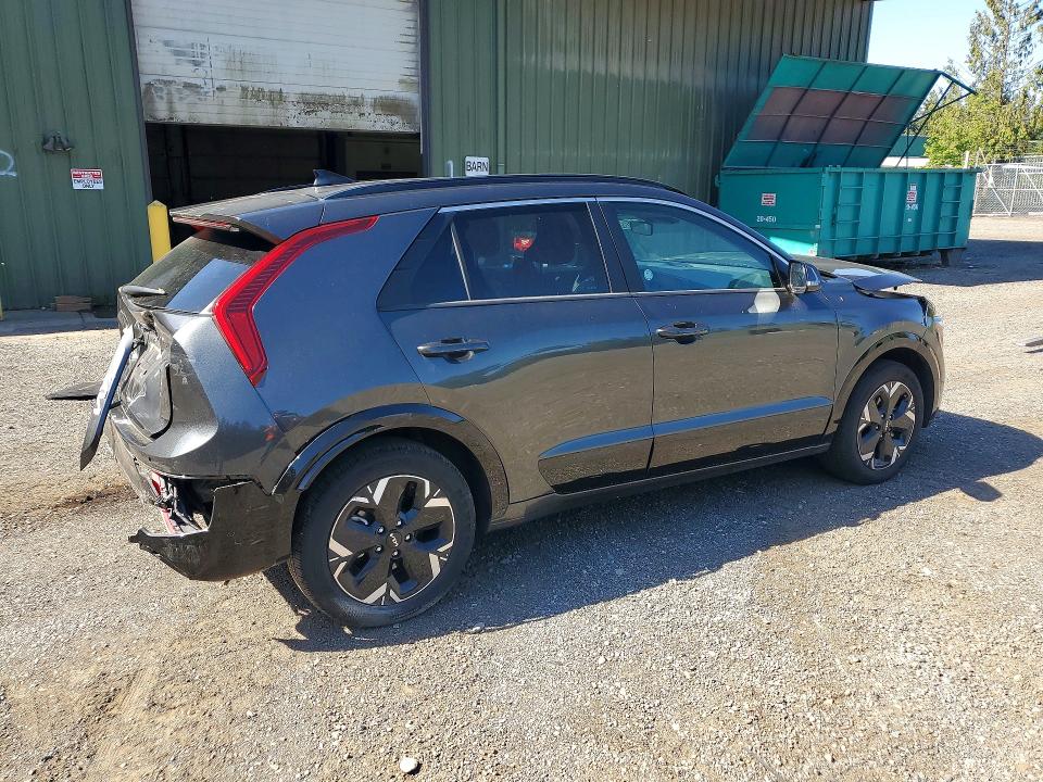 2024 Kia Niro VIN KNDCR3L14R5122403 COPART salvage auction — FRONT END, FL - CERT OF TITLE SLVG REBUILDABLE, sold $4,450 on 2026-07-13 (photo 3)