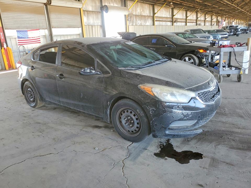 2016 Kia Forte VIN KNAFK4A60G5614281 COPART salvage auction — FRONT END, Az - Cert Of Title-Restored Salvage, sold $1,200 on 2026-07-27 (photo 4)