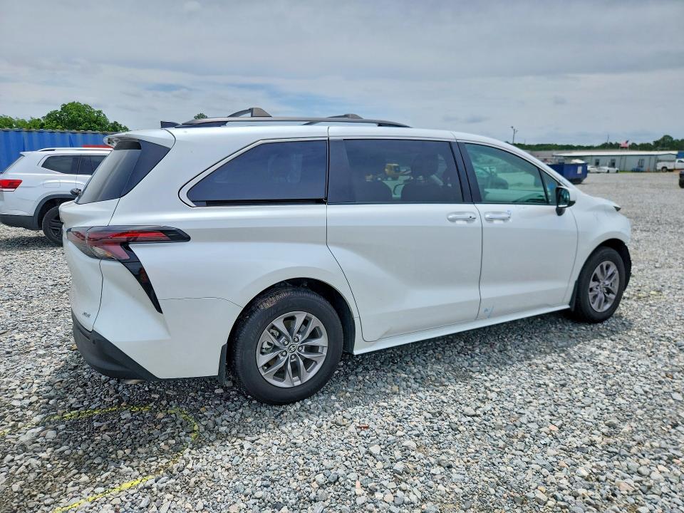 2025 Toyota Sienna VIN 5TDYRKEC3SS264868 COPART salvage auction — FRONT END, Ga - Cert Of Title-Salvage, sold $14,500 on 2026-07-28 (photo 3)