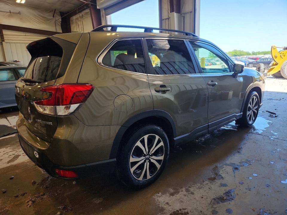 2023 Subaru Forester VIN JF2SKAPC5PH484978 COPART salvage auction — HAIL, Wi - Salvage - Multiple Brands, sold $6,700 on 2026-07-06 (photo 3)