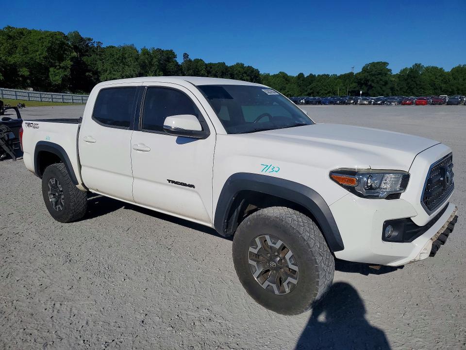 2017 Toyota Tacoma VIN 5TFAZ5CN1HX037768 COPART salvage auction — REAR END, Nc - Salvage Certificate Of Title, sold $16,000 on 2026-07-08 (photo 4)