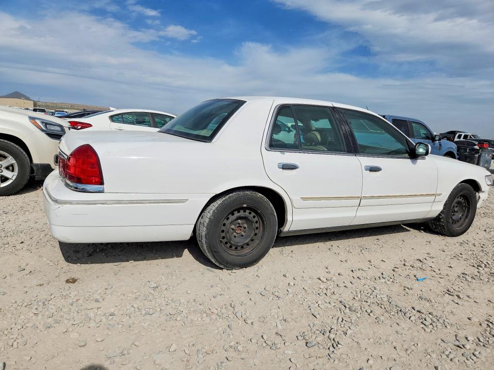 2002 Mercury Grand marquis VIN 2MEFM74W62X633577 COPART salvage auction — FRONT END, Ut - Certificate Of Title, sold $475 on 2026-07-10 (photo 3)