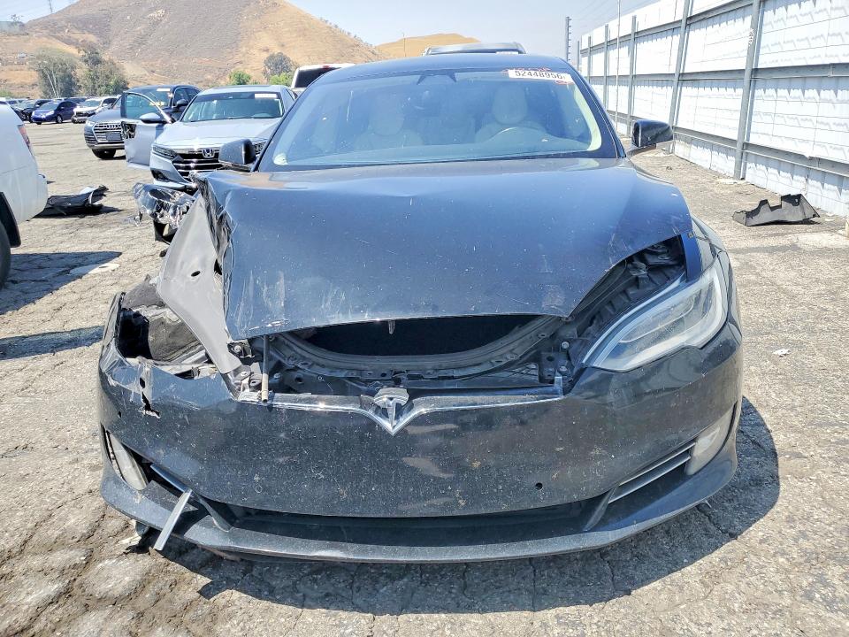 2018 Tesla Model s VIN 5YJSA1E20JF260357 COPART salvage auction — FRONT END, CA - SALVAGE CERTIFICATE, sold $2,200 on 2026-07-09 (photo 5)