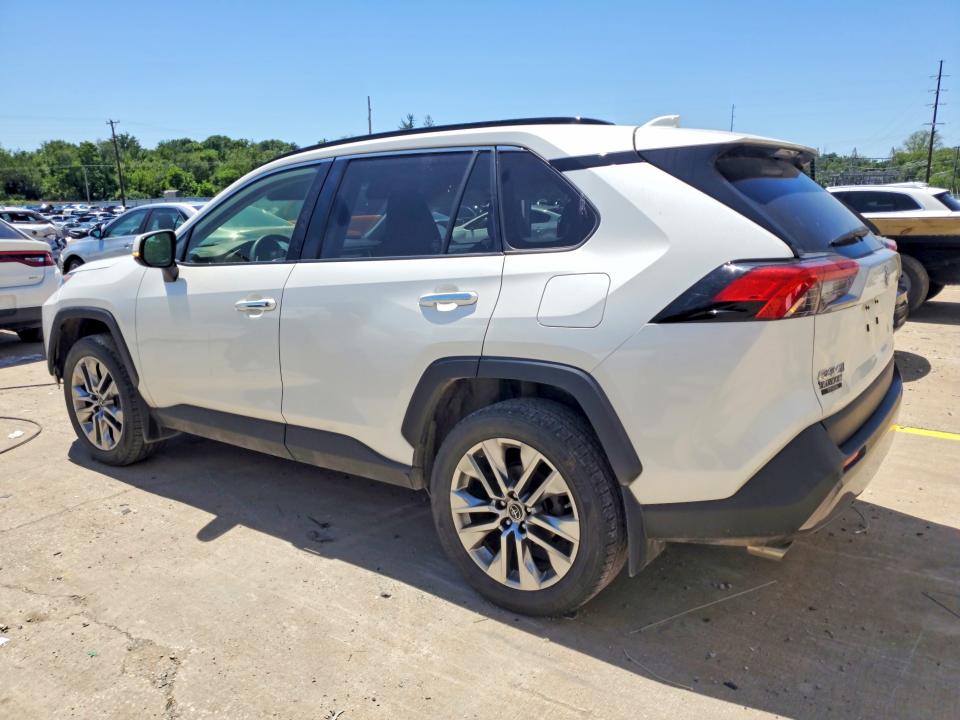 2019 Toyota VIN JTMN1RFV4KD502158 COPART salvage auction — SIDE, KY - CERT OF TITLE-SALVAGE, sold $11,100 on 2026-07-29 (photo 2)