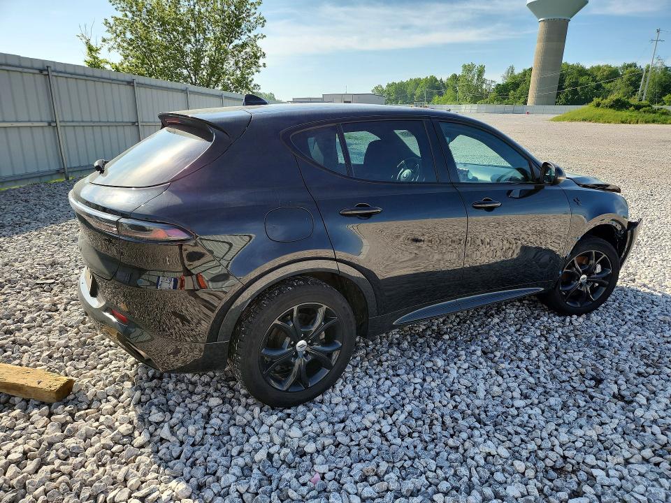 2024 Dodge Hornet VIN ZACPDFCW2R3A16270 COPART salvage auction — FRONT END, Fl - Cert Of Title Slvg Rebuildable, sold $5,600 on 2026-07-27 (photo 3)