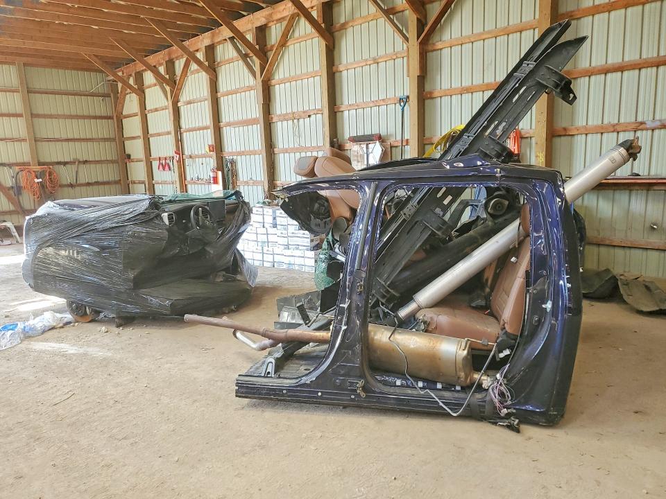 2022 Toyota Tundra VIN 5TFMA5DB1NX008632 COPART salvage auction — VANDALISM, On - Bill Of Sale - Parts Only, sold $5,200 on 2026-07-23 (photo 2)