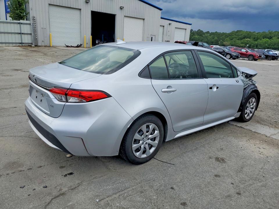 2022 Toyota Corolla VIN JTDEPMAE2N3007654 COPART salvage auction — FRONT END, GA - CERT OF TITLE-SALVAGE, sold $5,300 on 2026-07-30 (photo 3)