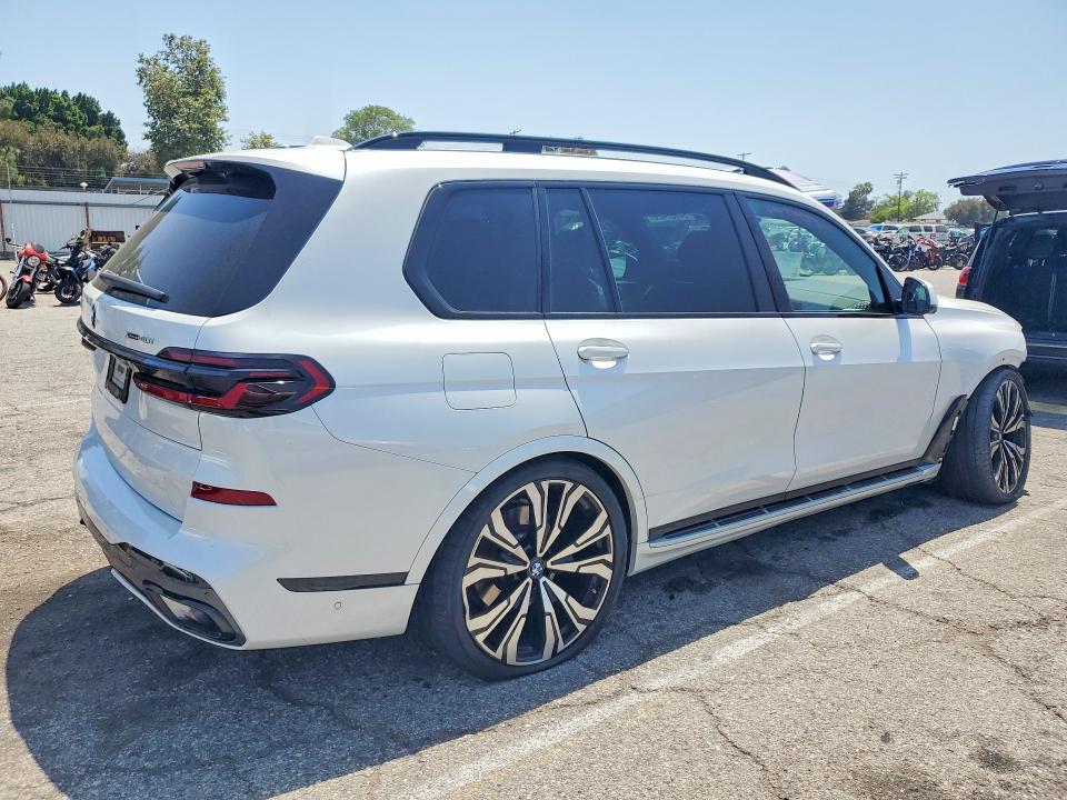 2025 BMW X7 VIN 5UX23EM01S9Z34687 COPART salvage auction — FRONT END, Ca - Salvage Certificate, sold $44,000 on 2026-07-24 (photo 3)
