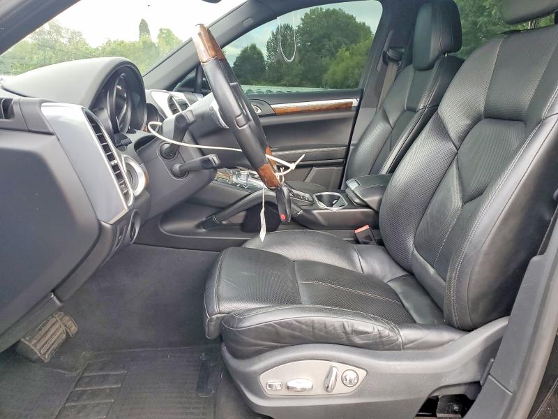 2013 Porsche Cayenne VIN WP1AF2A24DLA37098 COPART salvage auction — REAR END, Or - Salvage Title Certificate, sold $475 on 2026-07-29 (photo 7)