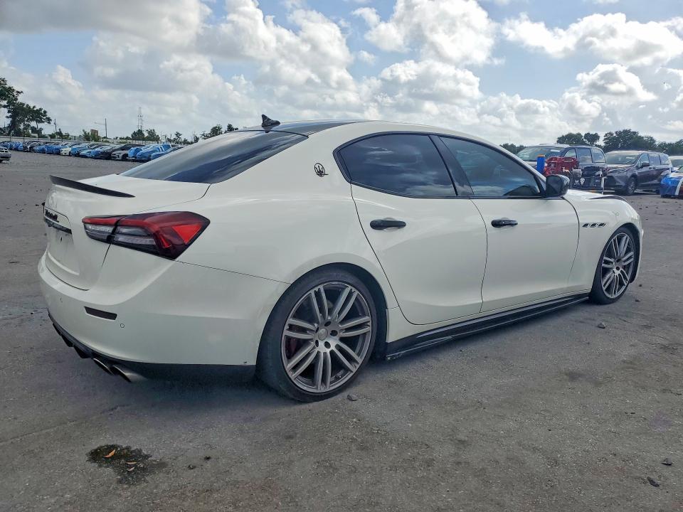 2015 Maserati Ghibli VIN ZAM57RTA2F1131746 COPART salvage auction — FRONT END, Fl - Cert Of Title Slvg Rebuildable, sold $3,500 on 2026-07-02 (photo 3)