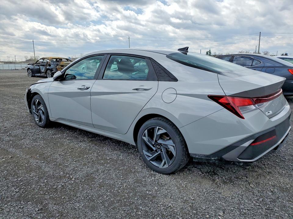 2025 Hyundai Elantra VIN KMHLM4DG1SU036920 COPART salvage auction — FRONT END, Qc - Gravement Accidente, sold $7,400 on 2026-07-07 (photo 2)