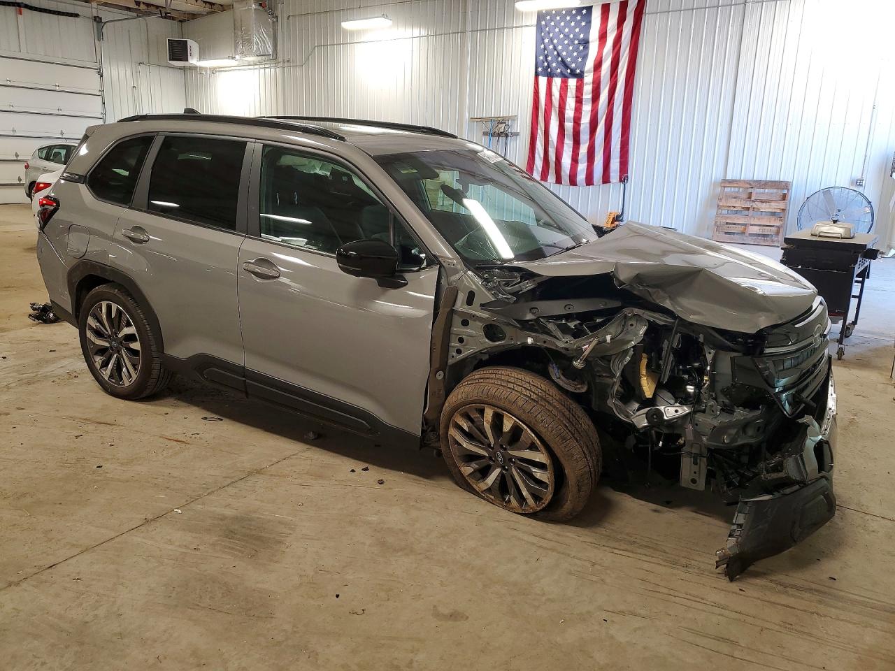 2026 Subaru Forester VIN 4S4SLDT68T3055480 COPART salvage auction — Front End, MN - CERT OF TITLE-SALVAGE, sold $6,800 on 2026-07-09 (photo 4)