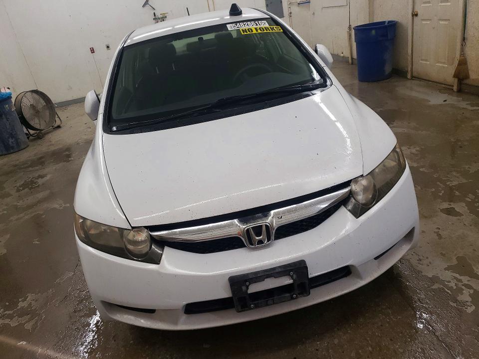 2011 Honda Civic hybrid VIN JHMFA3F26BS000110 COPART salvage auction — MINOR DENT/SCRATCHES, Tn - Certificate Of Title, sold $575 on 2026-07-07 (photo 5)