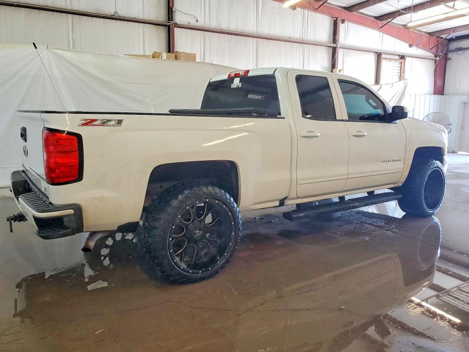 2016 Chevrolet Silverado VIN 1GCVKREC4GZ420180 COPART salvage auction — MINOR DENT/SCRATCHES, Tx - Cert Of Title-Rebuilt Salvage, sold $3,550 on 2026-07-09 (photo 3)