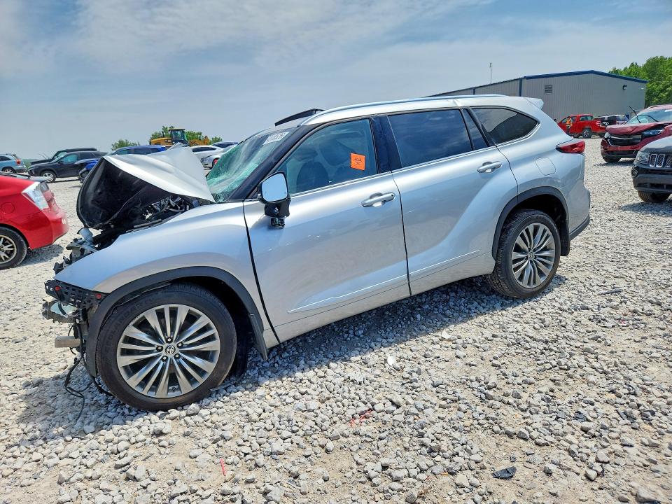 2023 Toyota Highlander VIN 5TDKDRBH9PS003541 COPART salvage auction — FRONT END, MI - SCRAP CERTIFICATE OF TITLE, sold $5,000 on 2026-07-16 (photo 1)