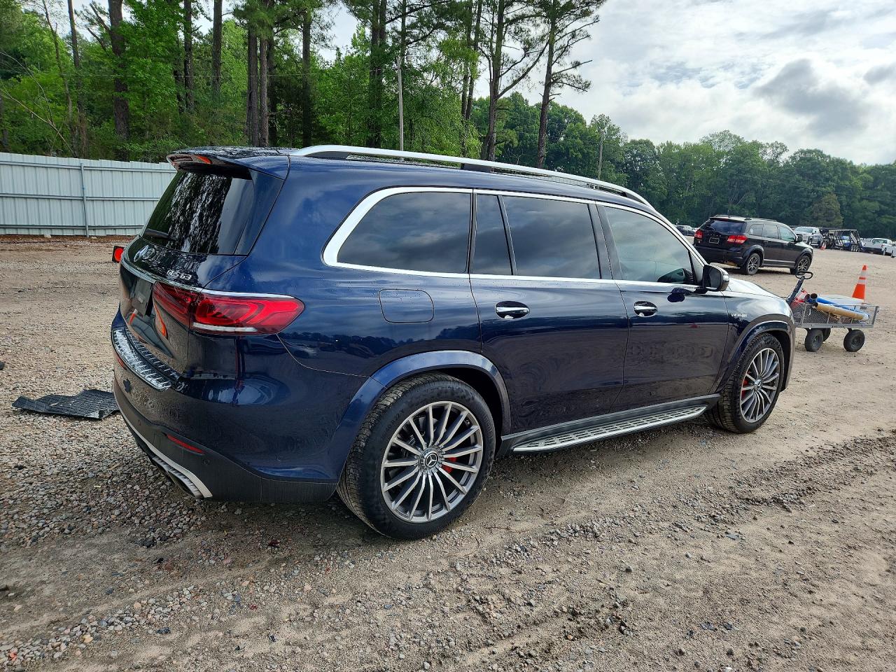 2021 Mercedes-Benz GLS-Class VIN 4JGFF8KEXMA561740 COPART salvage auction — Minor Dent/Scratches, VA - DEALER ONLY CLEAN TITLE (P), sold $47,750 on 2026-07-09 (photo 3)