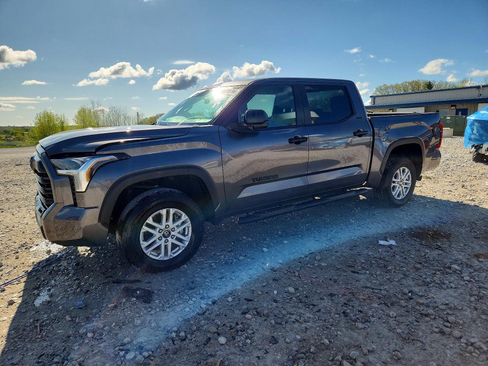 2025 Toyota Tundra VIN 5TFLA5DB0SX269628 COPART salvage auction — FRONT END, Mi - Certificate Of Title, sold $1,200 on 2026-07-30 (photo 1)