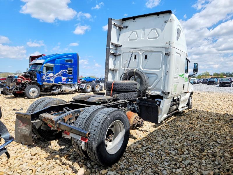 2019 Freightliner Cascadia 126 VIN 3AKJHHDR6KSKF5685 COPART salvage auction — FRONT END, PA - CERTIFICATE OF SALVAGE, sold $9,300 on 2026-08-06 (photo 4)