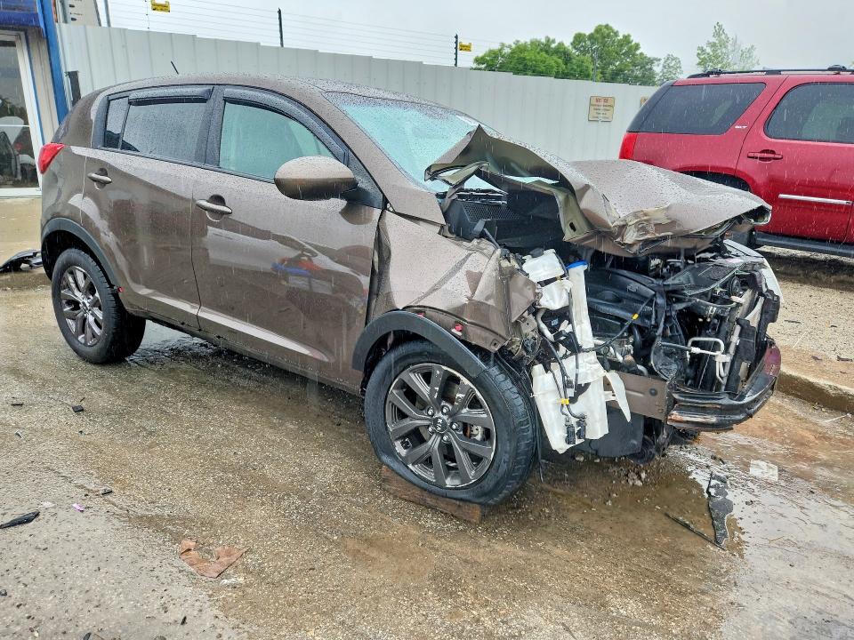 2015 Kia VIN KNDPB3AC4F7734630 COPART salvage auction — FRONT END, Ky - Bill Of Sale/Part Only/No Titl, sold $875 on 2026-07-09 (photo 4)