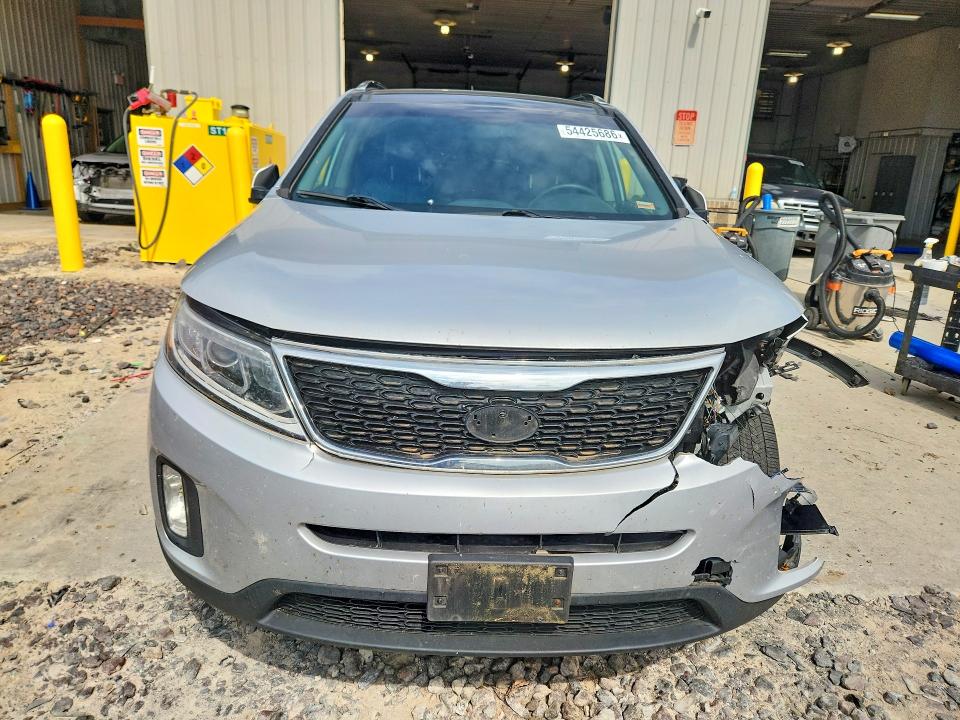 2014 Kia Sorento VIN 5XYKUDA72EG489888 COPART salvage auction — FRONT END, Mo - Salvage Certificate Of Title, sold $70 on 2026-07-28 (photo 5)