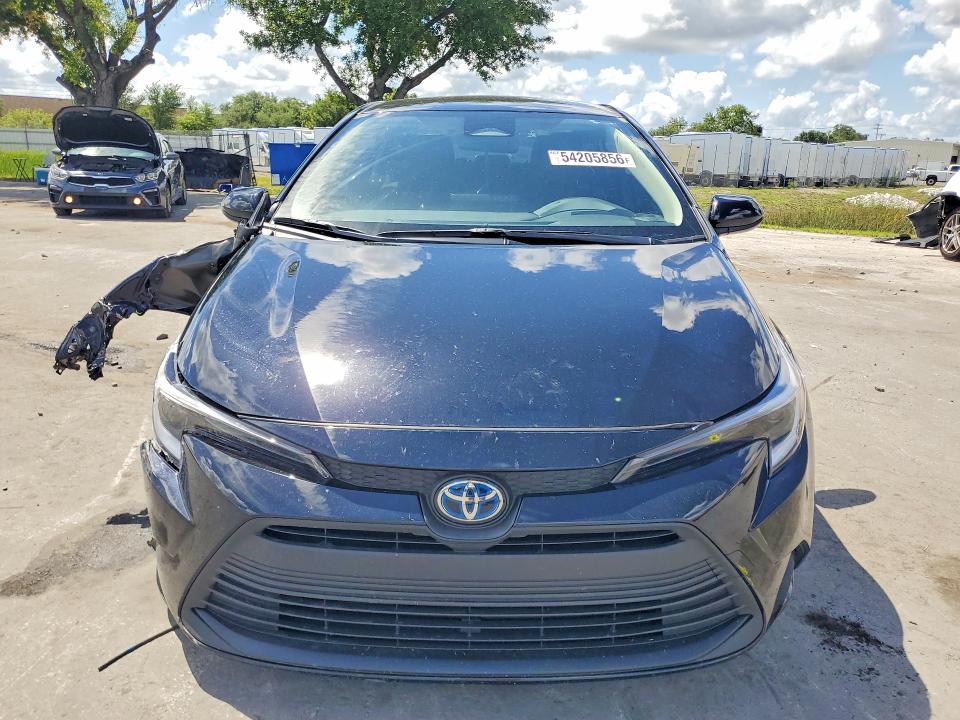 2025 Toyota Corolla VIN JTDBCMFE9S3104806 COPART salvage auction — FRONT END, Fl - Certificate Of Destruction, sold $7,600 on 2026-07-14 (photo 5)
