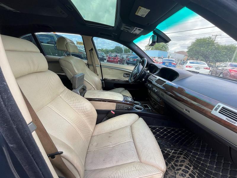 2008 BMW 7 series VIN WBAHN83548DT77748 COPART salvage auction — MECHANICAL, Tx - Cert Of Title-Reblt Slvg Flood (P), sold $325 on 2026-07-08 (photo 5)