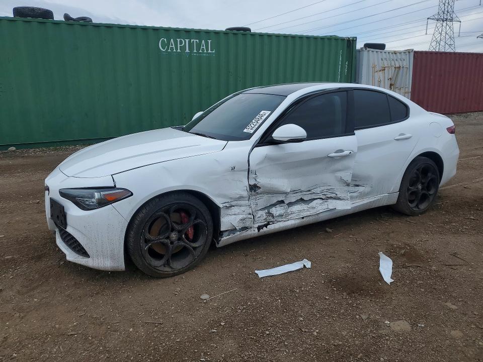 2022 Alfa romeo Giulia VIN ZARFANBN5N7656664 COPART salvage auction — SIDE, Il - Salvage Certificate, sold $5,800 on 2026-07-09 (photo 1)