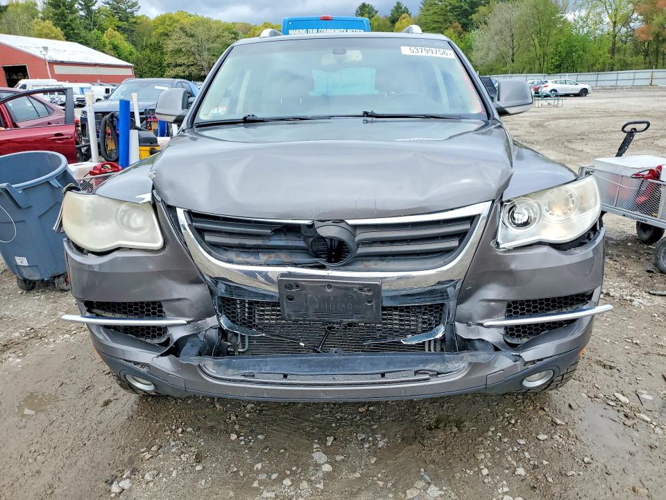 2009 Volkswagen Touareg VIN WVGBE77L49D024418 COPART salvage auction — FRONT END, Ma - Cert Of Title-Reconstrctd Coll, sold $325 on 2026-07-09 (photo 5)
