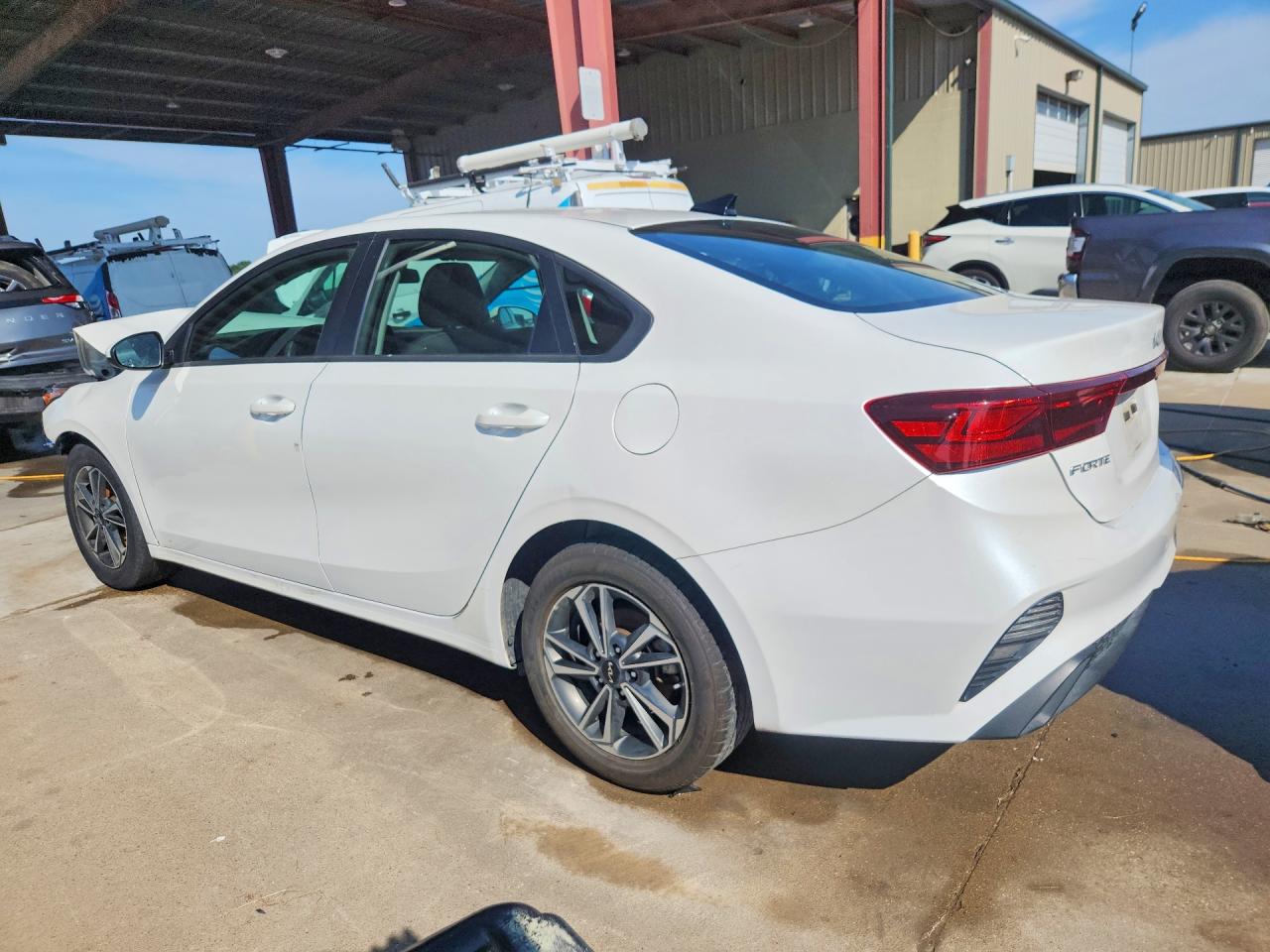 2023 Kia Forte VIN 3KPF24AD0PE583281 COPART salvage auction — Front End, TX - SALVAGE VEHICLE TITLE, sold $1,650 on 2026-07-09 (photo 2)