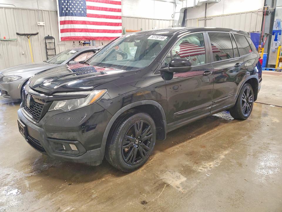 2019 Honda Passport VIN 5FNYF8H2XKB030858 — COPART salvage auction photo