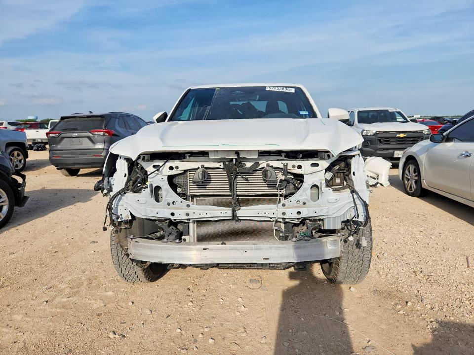 2024 Toyota Tacoma VIN 3TMLB5JN3RM010238 COPART salvage auction — FRONT END, TX - SALVAGE VEHICLE TITLE, sold $15,700 on 2026-07-09 (photo 5)