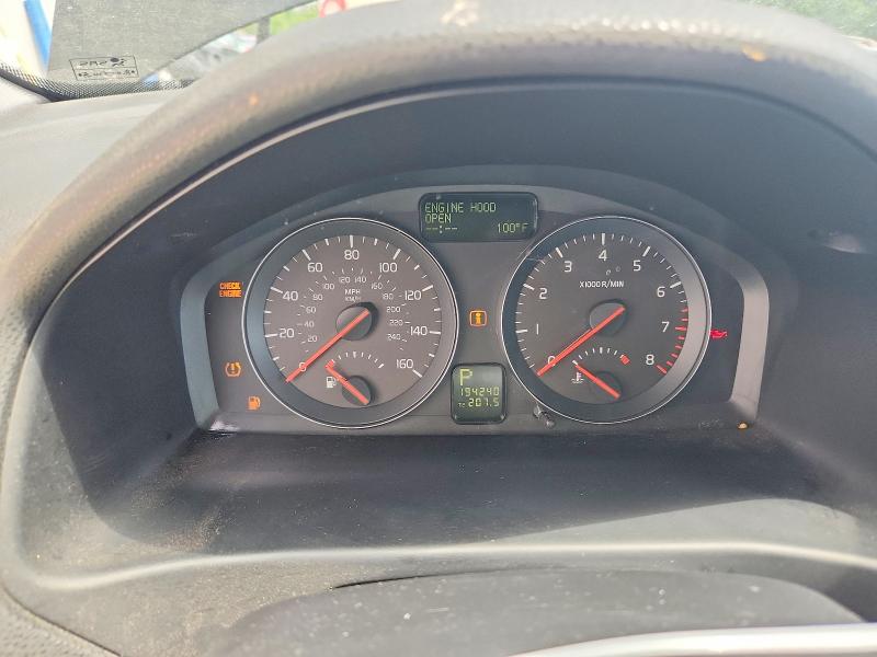 2010 Volvo V50 VIN YV1390MW7A2526210 COPART salvage auction — MINOR DENT/SCRATCHES, Ga - Cert Of Title-Salvage, sold $300 on 2026-08-13 (photo 9)