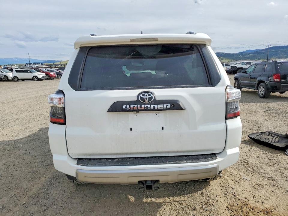 2021 Toyota 4runner VIN JTEPU5JR8M5849892 COPART salvage auction — FRONT END, Mt - Salvage Certificate Of A Vehic, sold $8,700 on 2026-07-14 (photo 6)
