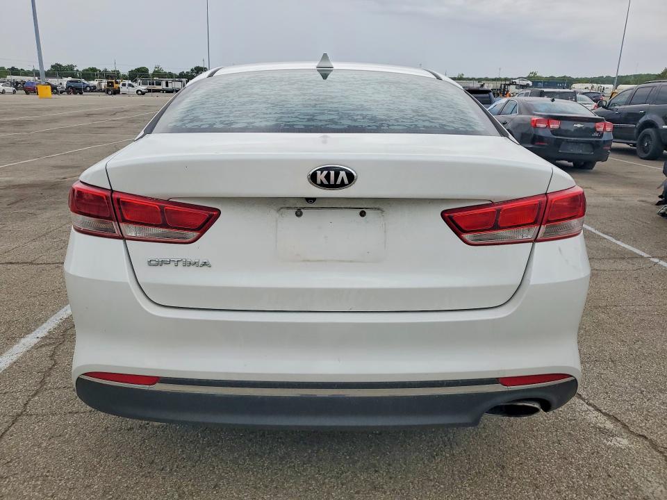 2017 Kia Optima VIN 5XXGT4L31HG121956 COPART salvage auction — MECHANICAL, Oh - Cert Of Title-Salvage, sold $1,500 on 2026-07-31 (photo 6)