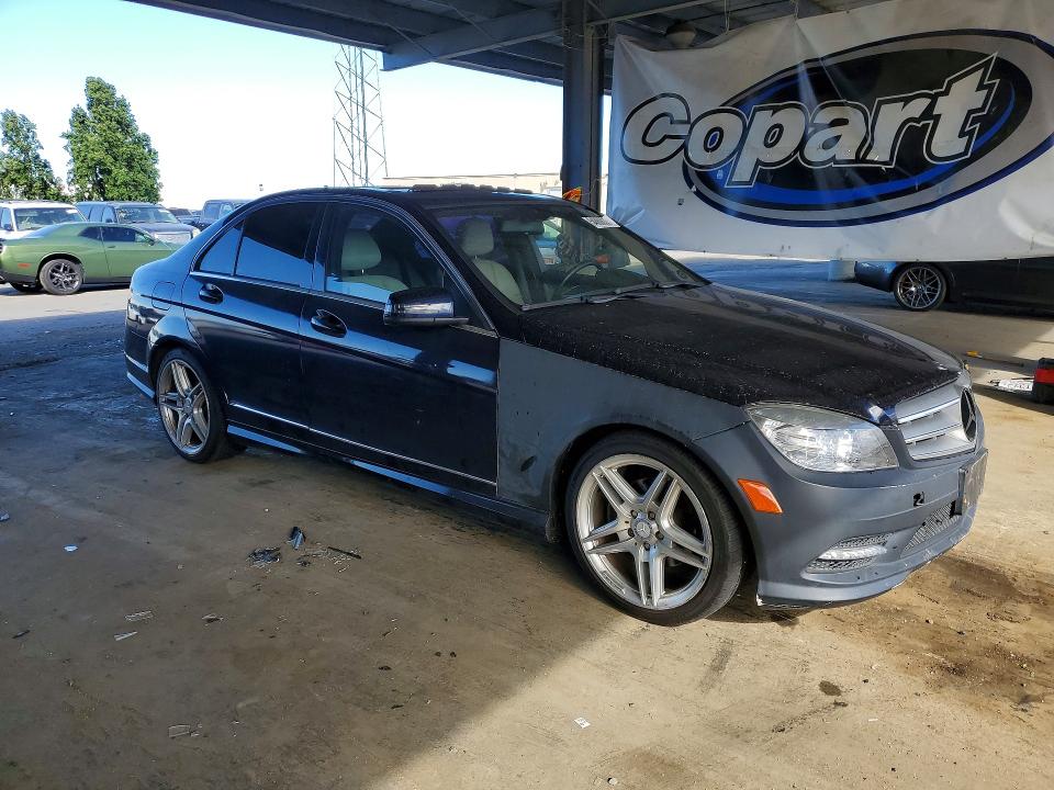 2011 Mercedes-benz C class VIN WDDGF5EB2BR174578 COPART salvage auction — MINOR DENT/SCRATCHES, Mt - Dis/Dlr/Exp Only Clean Title, sold $250 on 2026-07-28 (photo 4)