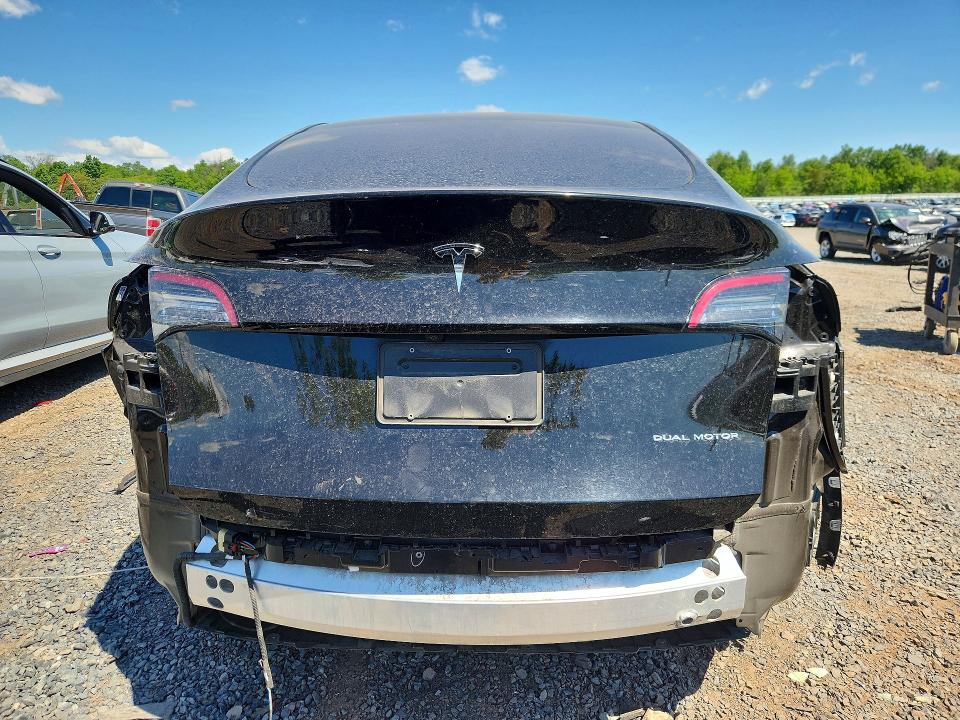 2024 Tesla Model y VIN 7SAYGDEE6RA227220 COPART salvage auction — FRONT END, NJ - CERT OF TITLE-SALVAGE, sold $14,500 on 2026-07-24 (photo 6)