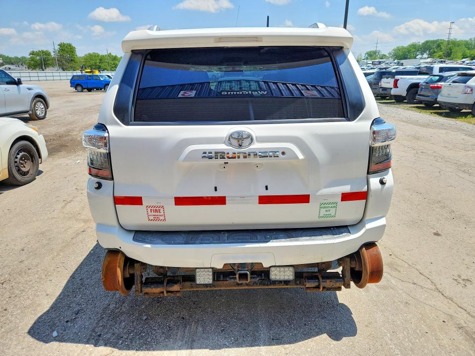 2014 Toyota 4runner VIN JTEBU5JR5E5161912 COPART salvage auction — MECHANICAL, TN - DEALER ONLY CLEAN TITLE (P), sold $9,900 on 2026-07-27 (photo 6)