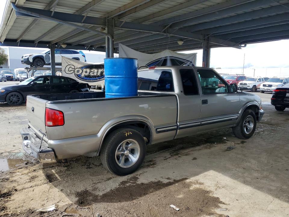 2001 Chevrolet S-10 pickup VIN 1GCCS19541K119087 COPART salvage auction — REAR END, Ca - Salvage Certificate, sold $525 on 2026-07-09 (photo 3)