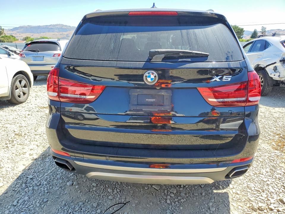 2018 BMW VIN 5UXKT0C59J0W03035 COPART salvage auction — MINOR DENT/SCRATCHES, Ca - Dis/Dlr/Exp Only Clean Title, sold $8,600 on 2026-07-09 (photo 6)