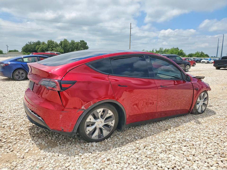 2024 Tesla Model y VIN 7SAYGDED2RF091467 COPART salvage auction — FRONT END, TX - SALVAGE VEHICLE TITLE, sold $6,900 on 2026-07-09 (photo 3)