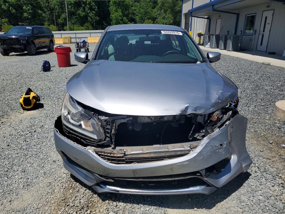 2017 Honda VIN 1HGCR2F35HA238272 COPART salvage auction — FRONT END, Nc - Salvage Certificate Of Title, sold $6,600 on 2026-07-02 (photo 5)