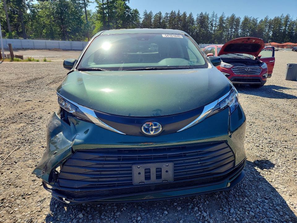 2023 Toyota Sienna VIN 5TDKSKFC8PS095771 COPART salvage auction — UNDERCARRIAGE, Salvage Title, sold $19,700 on 2026-07-10 (photo 5)