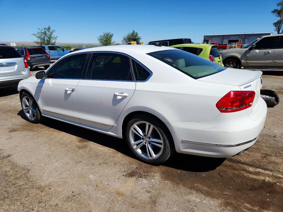 2015 Volkswagen Passat VIN 1VWCV7A34FC064790 COPART salvage auction — FRONT END, Az - Cert Of Title - Salvage, sold $450 on 2026-07-09 (photo 2)