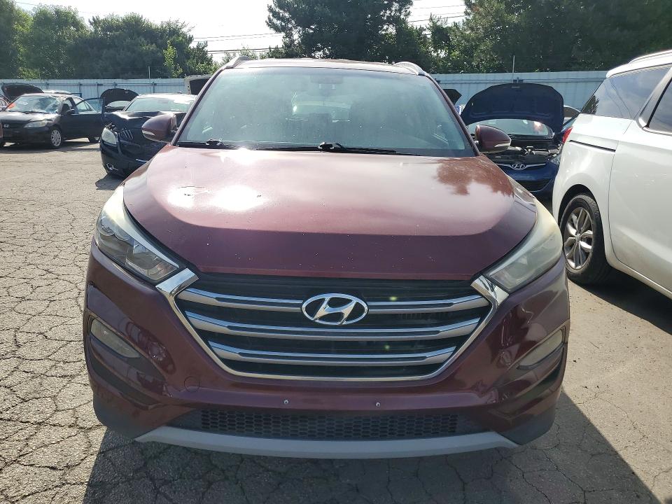 2017 Hyundai Tucson VIN KM8J3CA26HU540904 COPART salvage auction — MECHANICAL, Oh - Certificate Of Title (P), sold $4,000 on 2026-07-29 (photo 5)