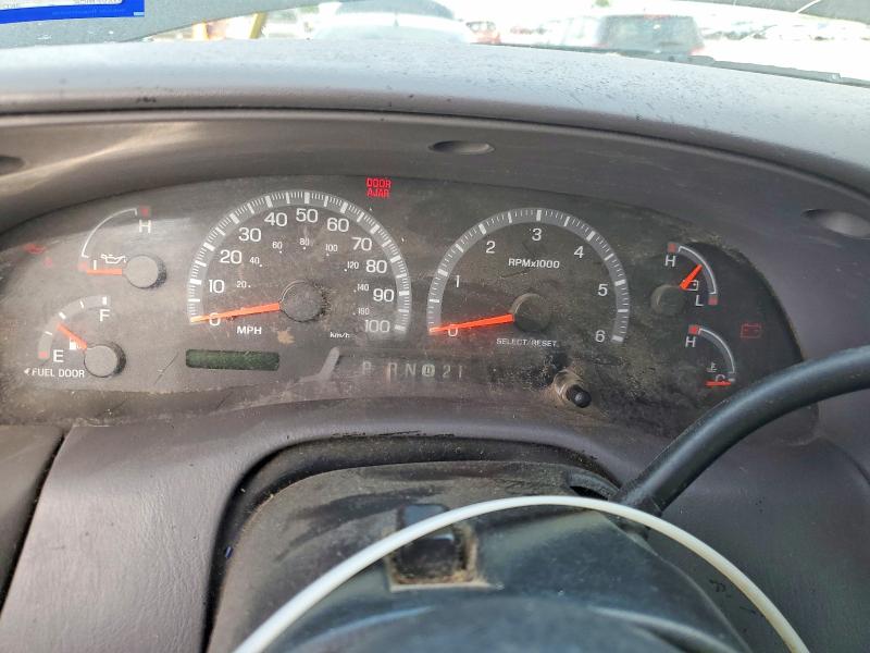 2003 Ford F-150 lightning VIN 1FTRX07W33KD10259 COPART salvage auction — SIDE, Tx - Salvage Vehicle Title, sold $450 on 2026-07-02 (photo 9)