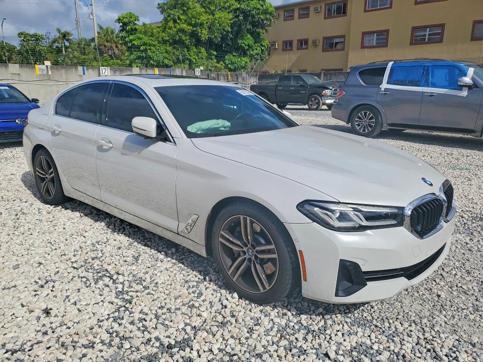 2021 BMW 5er VIN WBA53BH03MWW99105 COPART salvage auction — FRONT END, Fl - Certificate Of Destruction, sold $16,300 on 2026-07-14 (photo 4)