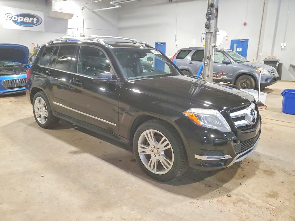 2015 Mercedes-benz Glk-klasse VIN WDCGG0EB1FG342961 COPART salvage auction — MINOR DENT/SCRATCHES, Ns - Cert Of Registration, sold $3,050 on 2026-07-22 (photo 4)